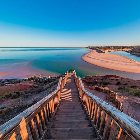 Coast Motel And Apartments Port Noarlunga Esterno foto