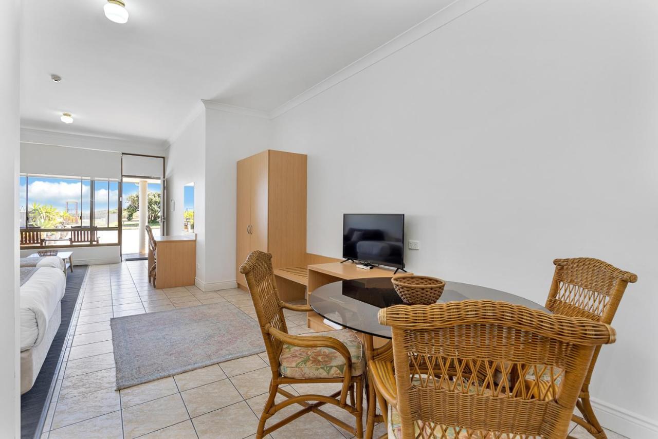 Coast Motel And Apartments Port Noarlunga Esterno foto