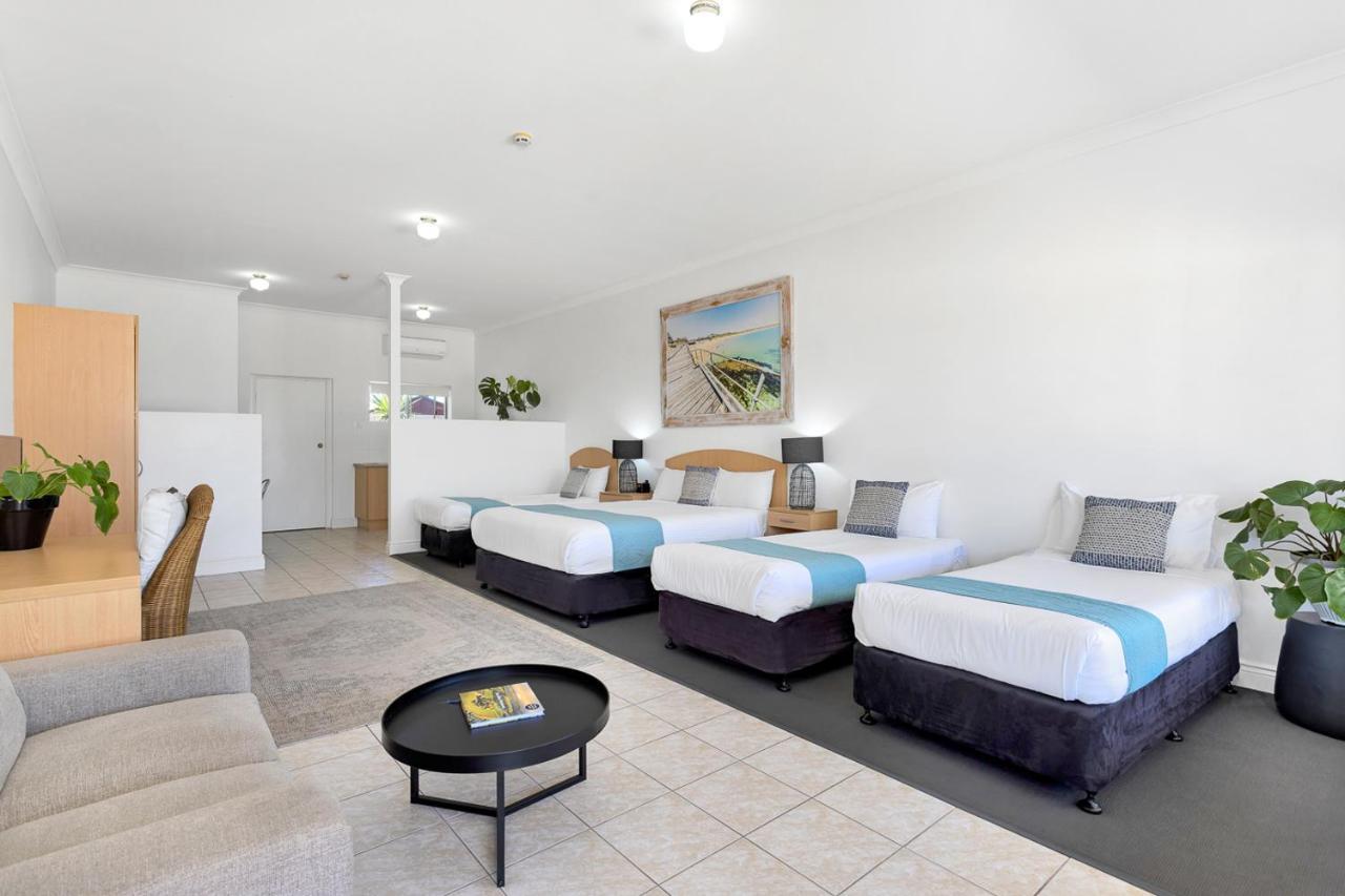 Coast Motel And Apartments Port Noarlunga Esterno foto
