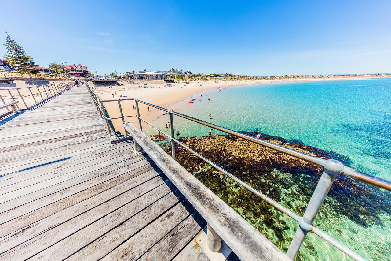 Coast Motel And Apartments Port Noarlunga Esterno foto